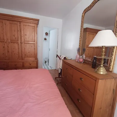 Central - Charming One Bedroom Apartment Paris